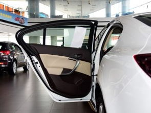 君威现车充足 最高让利2.6万元——湘潭嘉信汽车优惠促销